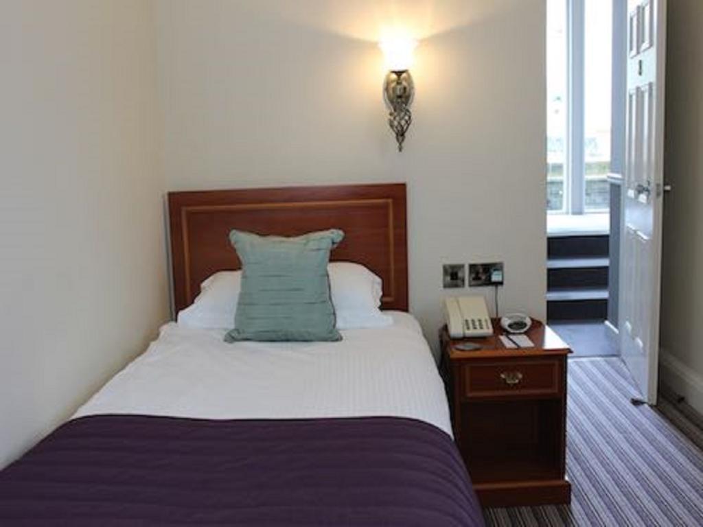 Hotel The Wyastone Cheltenham Pokoj fotografie
